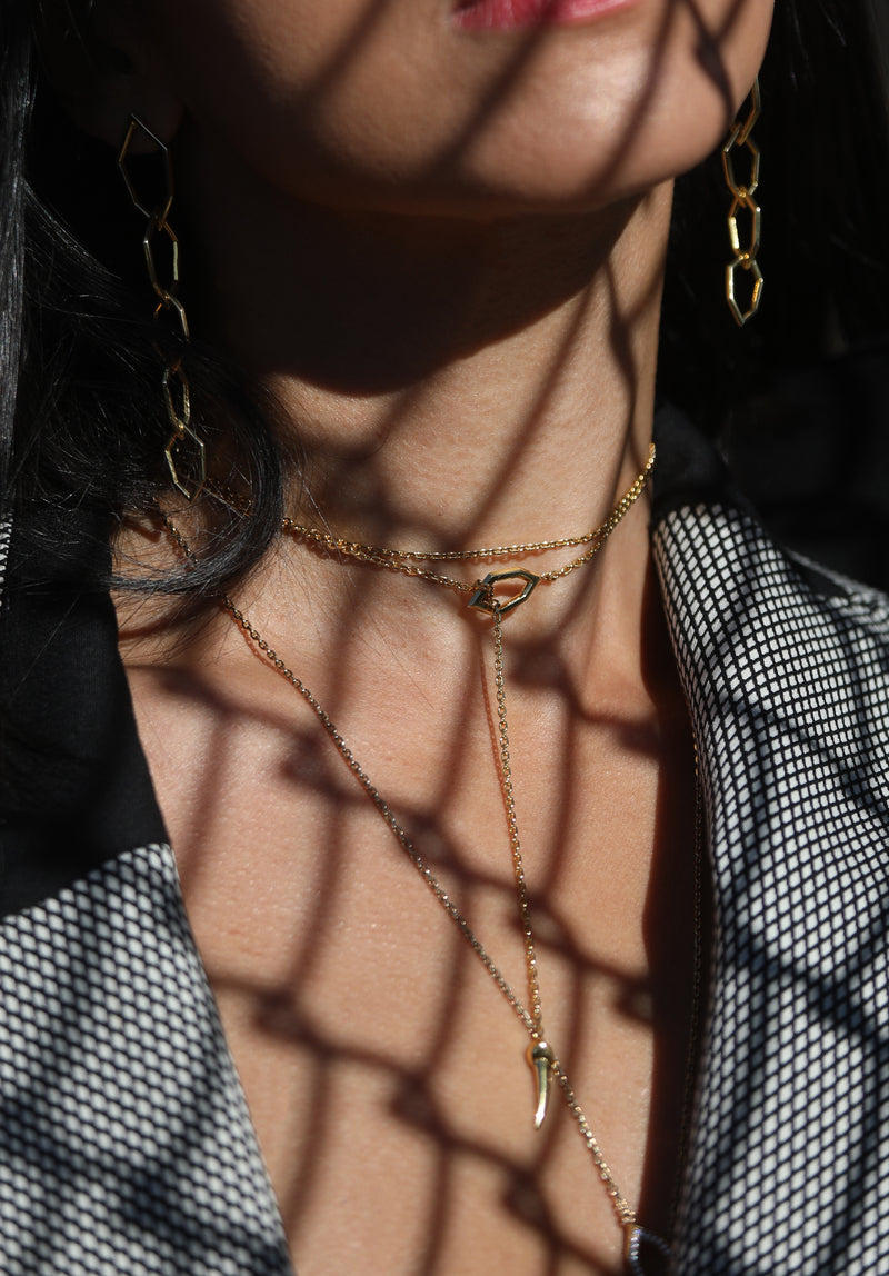 Amanti Horn Talisman Lariat Necklace In 18K Yellow Gold