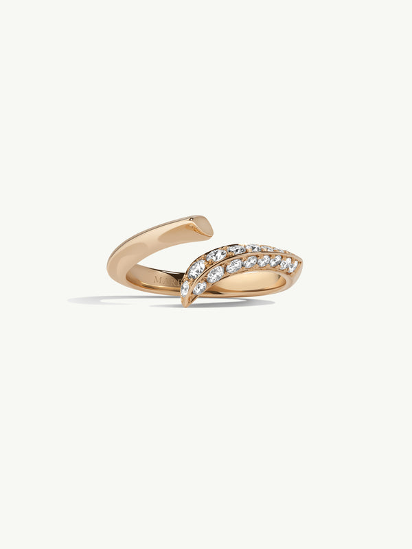 Pythia Twist Pavé Diamond Wedding Ring In 18K Yellow Gold - Image 1