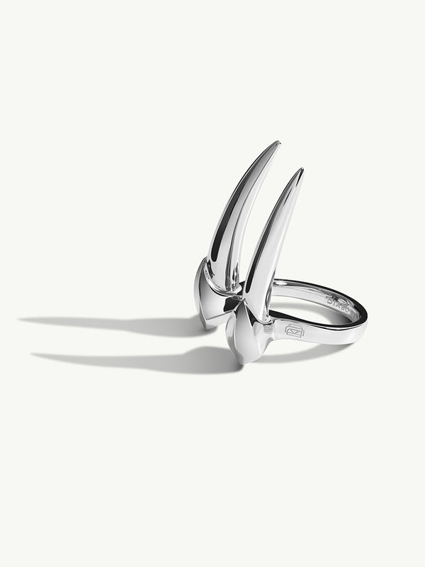Damian Brevis Horn Talisman Ring In 18K White Gold